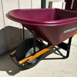 Scenic Road Single Wheel Wheelbarrow